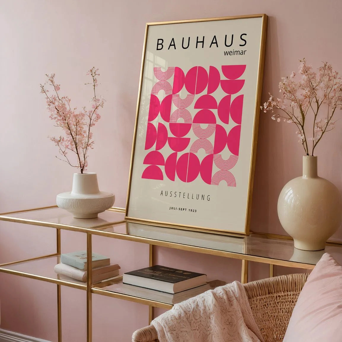 Bauhaus Pinke Halbkugeln Poster