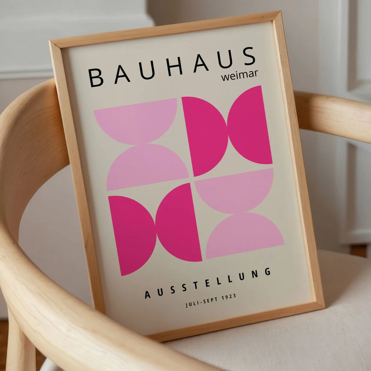 Bauhaus Rosa Energie Poster