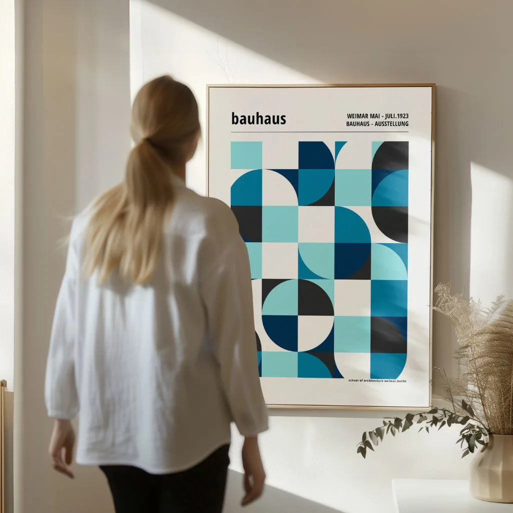 Bauhaus Blau Symmetrie Poster