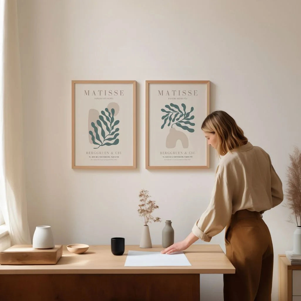 Set mit 2 Matisse-Postern – Pflanzenformen in Beige und Grün 