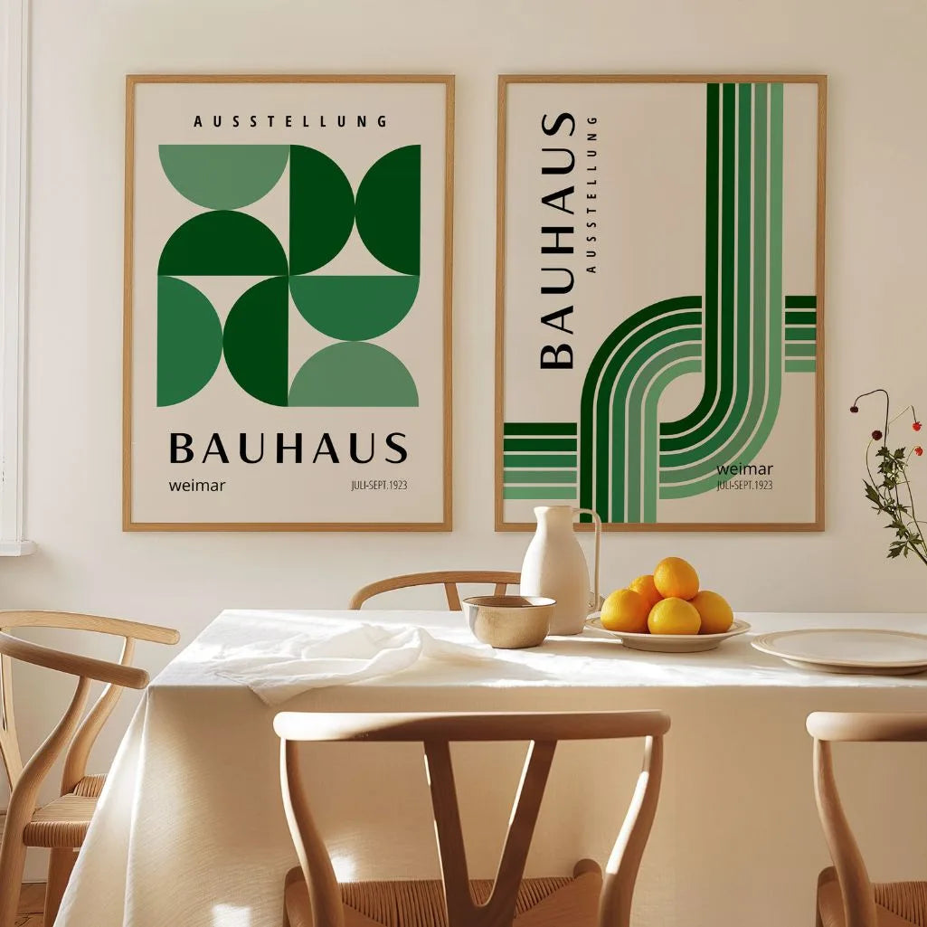 Set mit 2 Bauhaus-Postern – Grüne Linien und Formen 