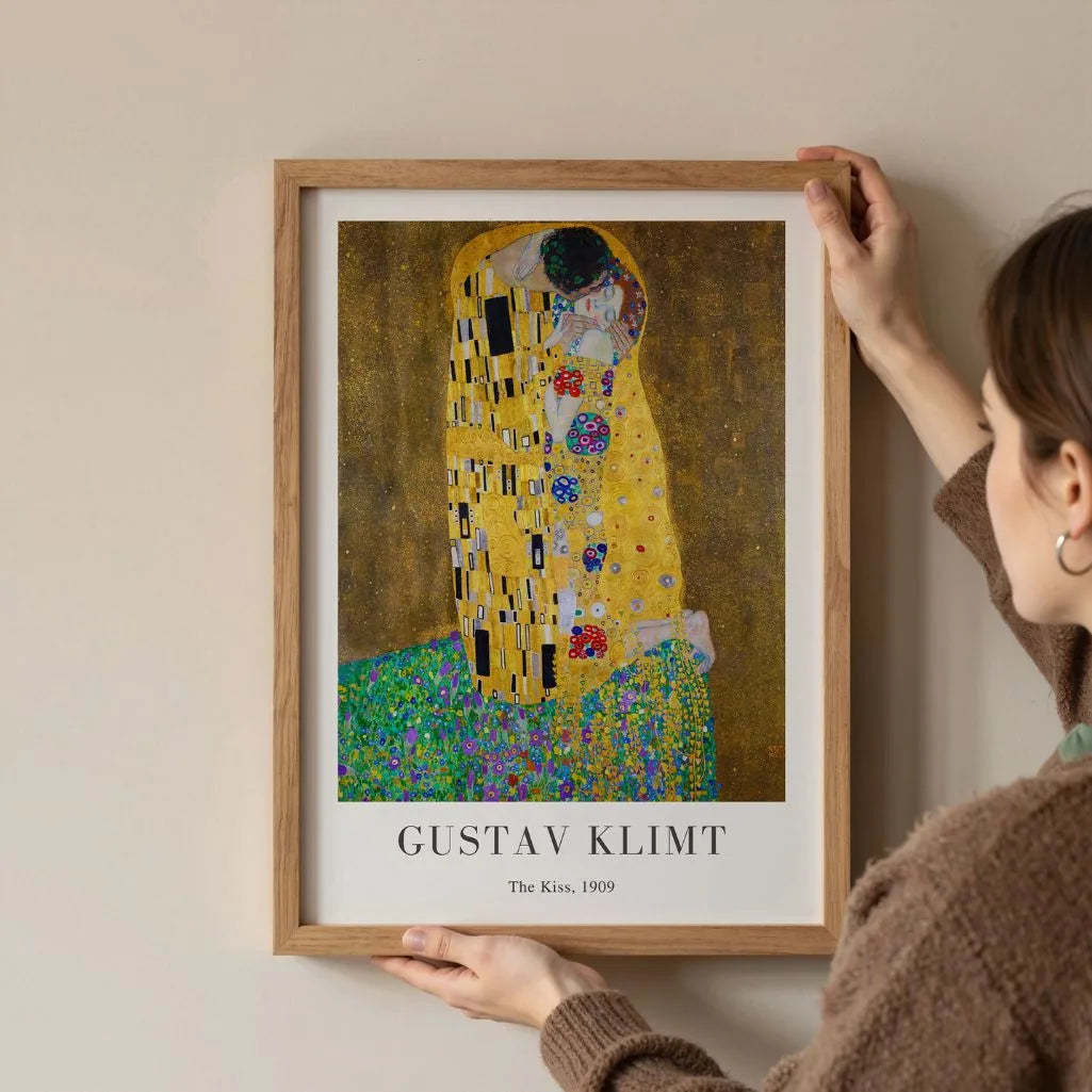 Gustav Klimt Plakat – Der Kuss (1909)