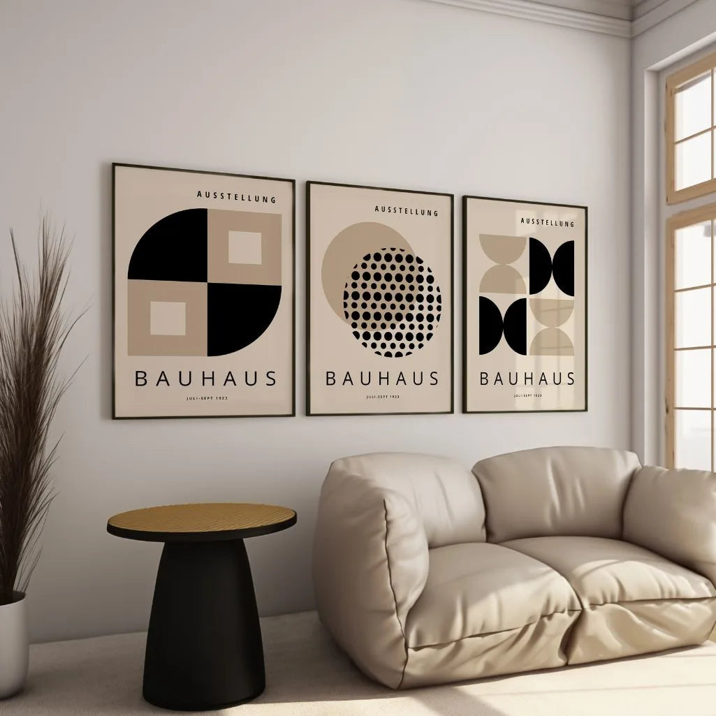 Bauhaus-Poster – Set aus 3 Stück „Beiger Kontrast Weimar“
