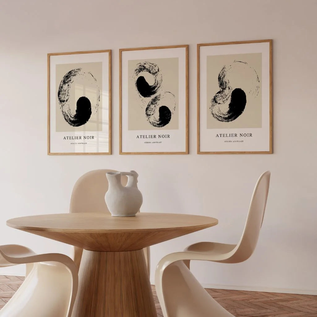 Atelier Noir – Set aus 3 abstrakten Postern – „Séries Abstrait”