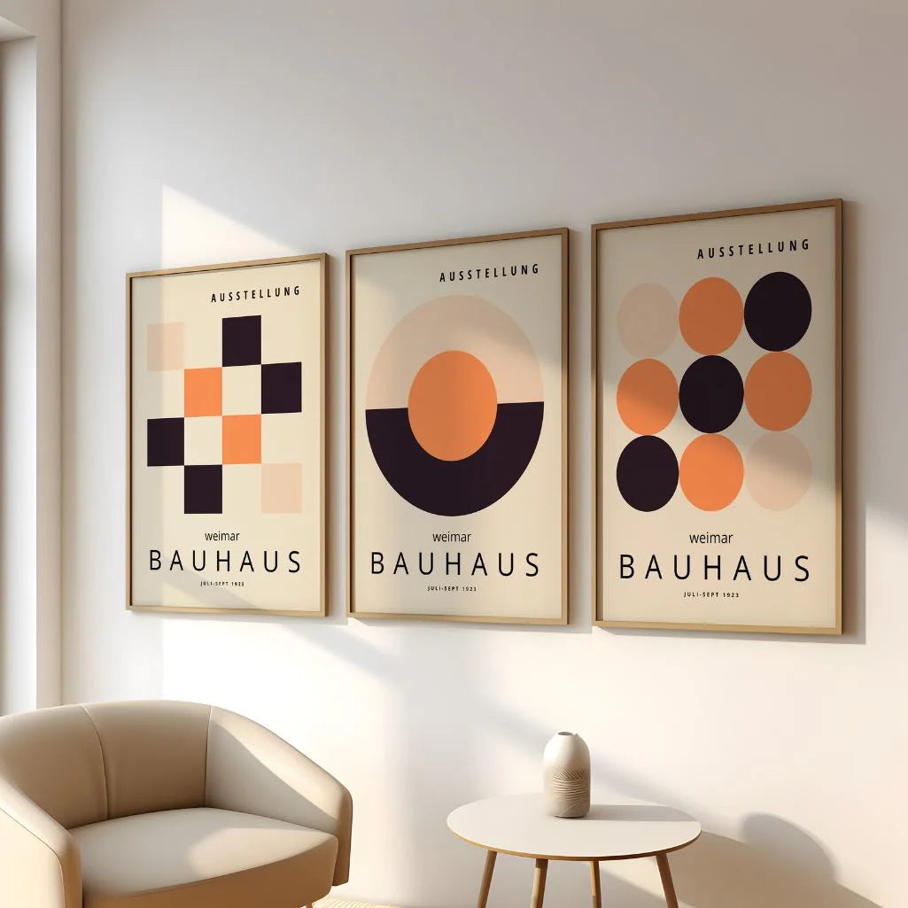 Bauhaus-Poster – Set aus 3 Stück „Beige, Schwarz & Orange Weimar“
